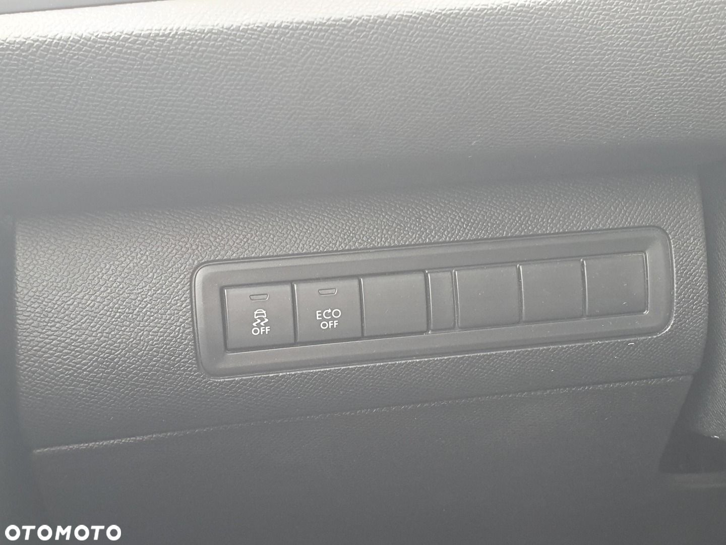 Peugeot 308 1.2 PureTech Allure S&S - 11