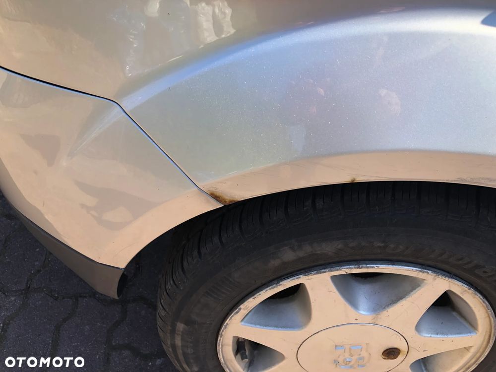 Ford Fiesta 1.4 TDCI - 18