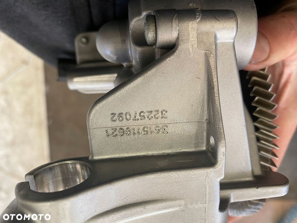 VOLVO XC40 T3 1.5 HYBRYDA POMPA OLEJU 2017- - 4