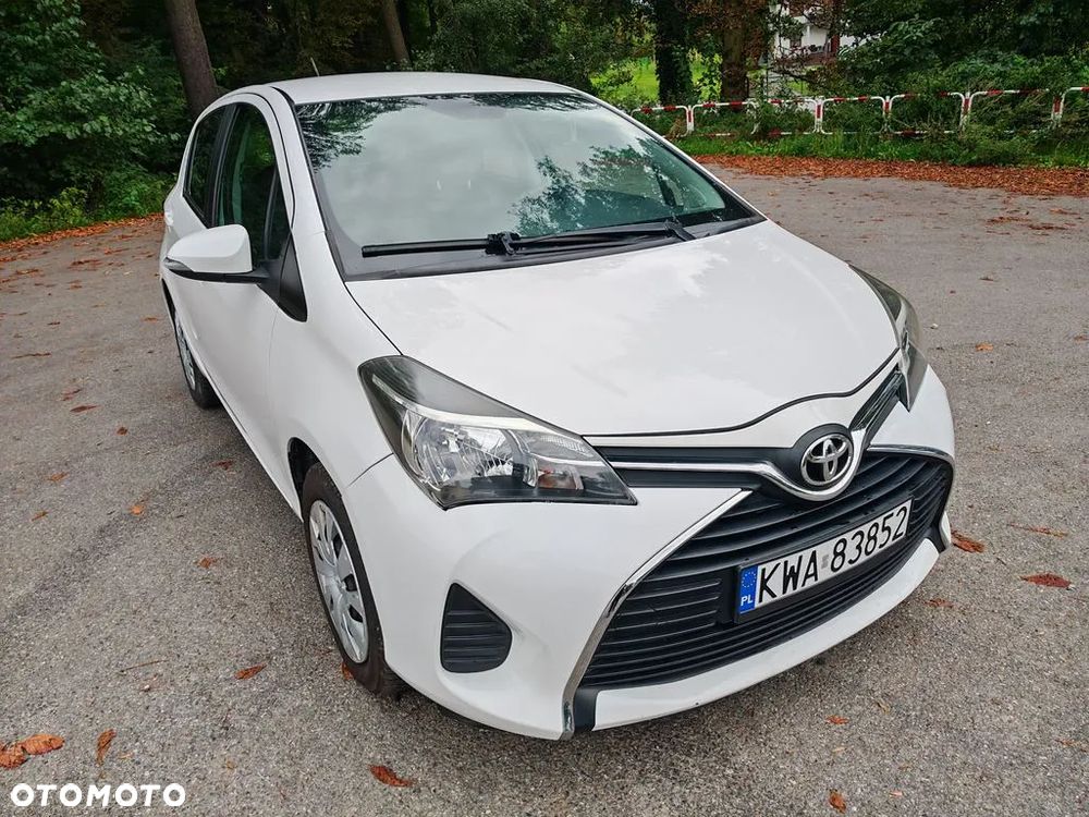 Toyota Yaris - 1