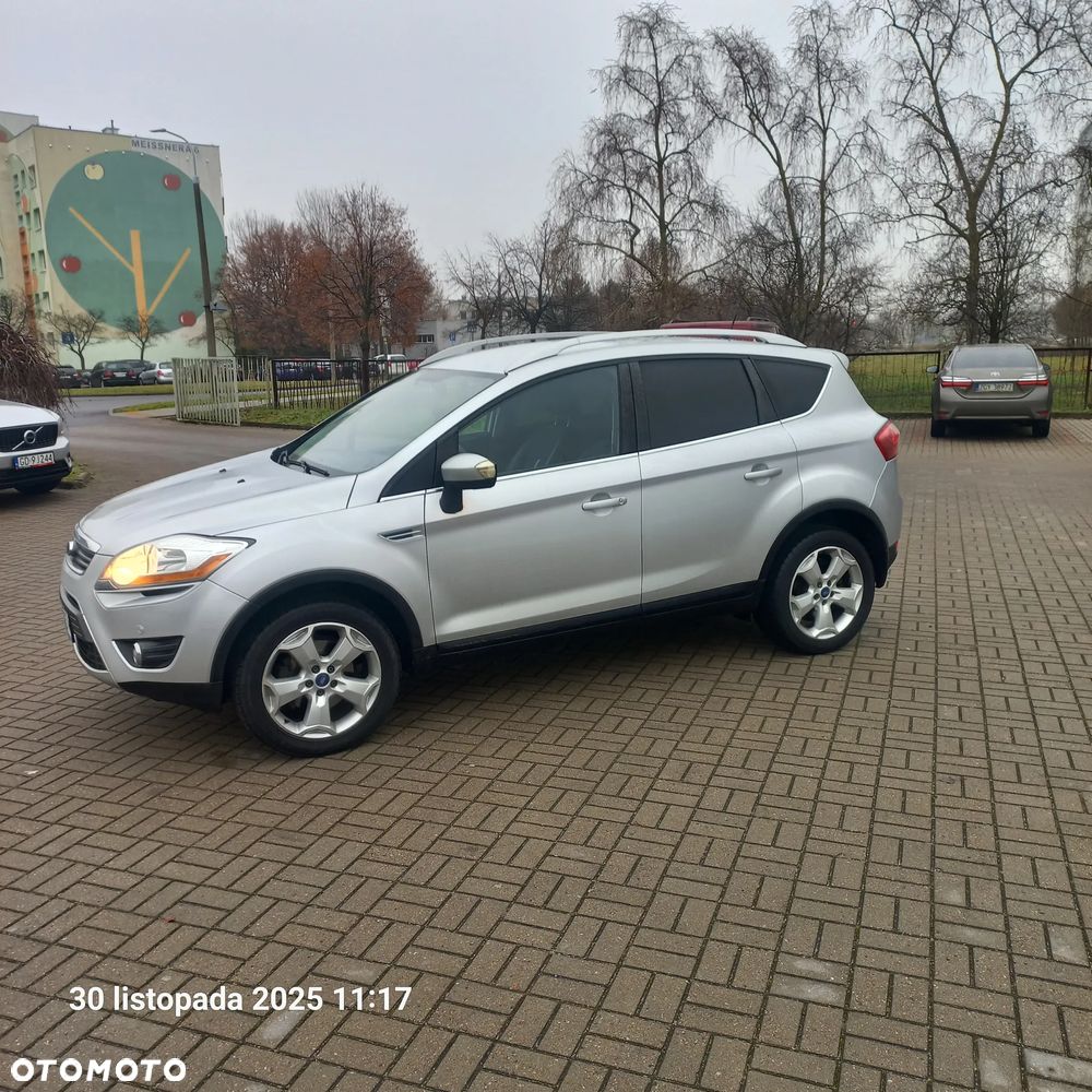 Ford Kuga 2.0 TDCi Titanium FWD - 4
