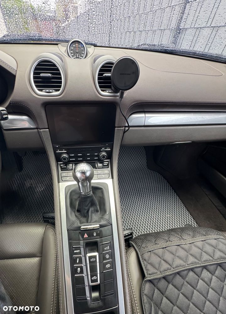 Porsche 718 Boxster Standard - 3
