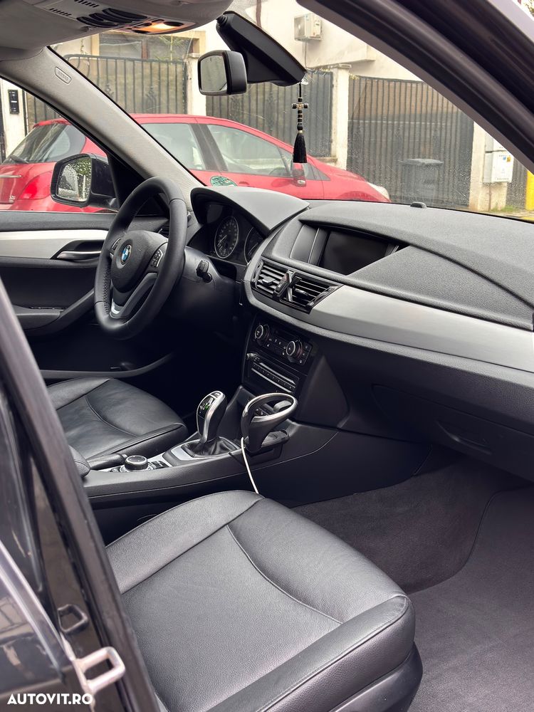 BMW X1 xDrive20d Aut. xLine - 11