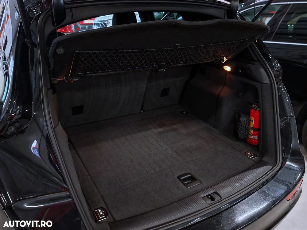 Audi Q5 2.0 TDI Quattro (clean diesel) S tronic - 29