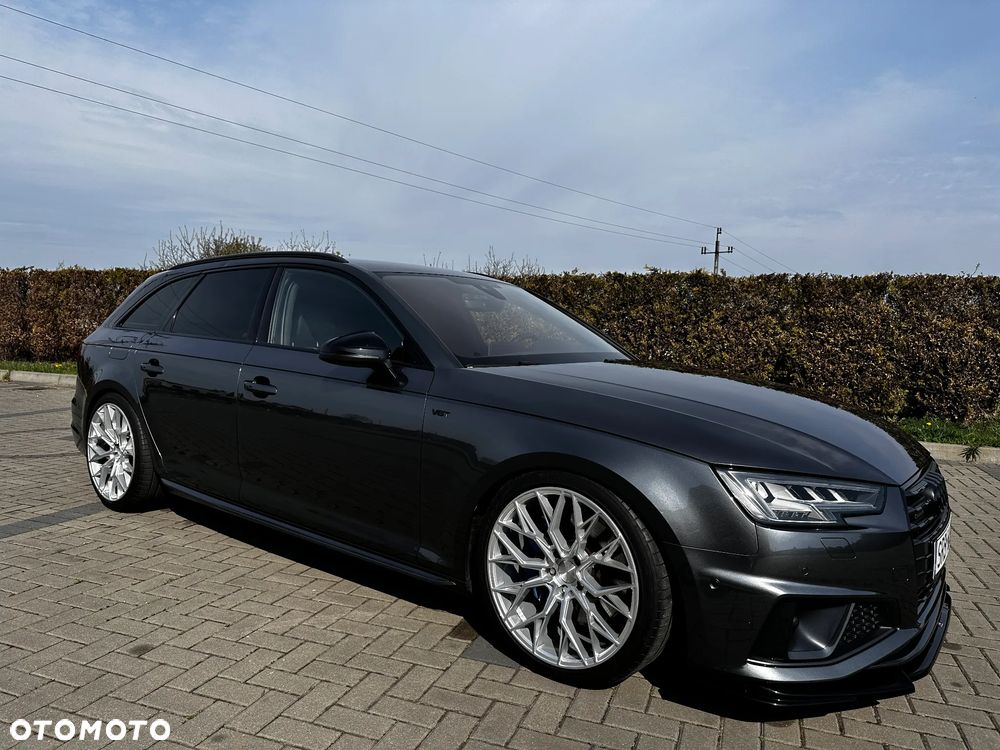 Audi A4 Avant 45 TDI quattro tiptronic S line - 11