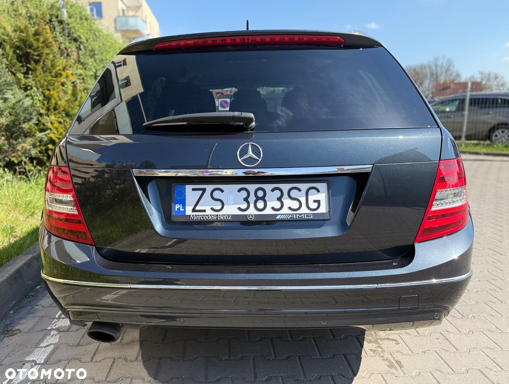 Mercedes-Benz Klasa C - 23