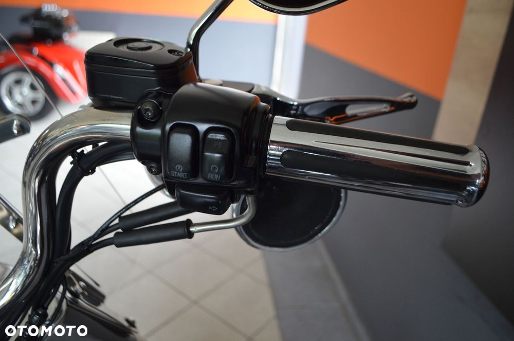Harley-Davidson Softail Fat Boy - 30