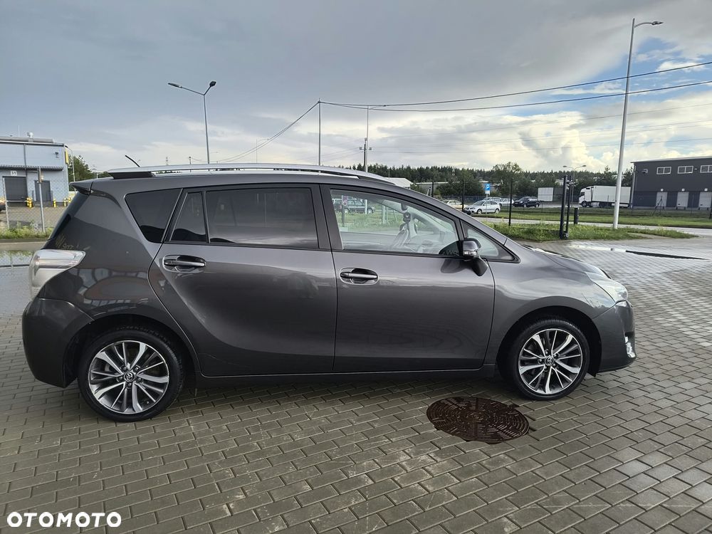 Toyota Verso 1.8 Prestige EU6 - 4