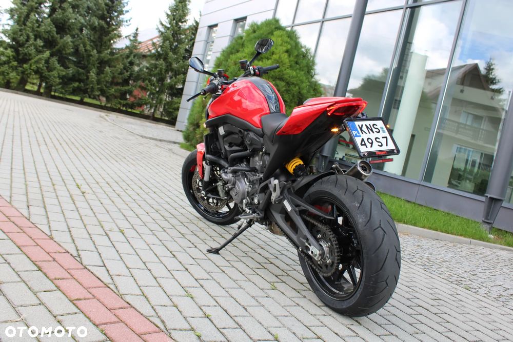Ducati Monster - 8