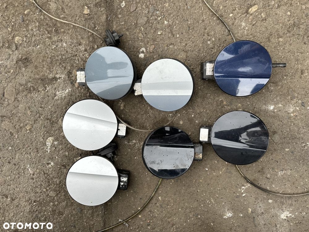 KLAPKA WLEWU PALIWA VW PASSAT B7 - 1