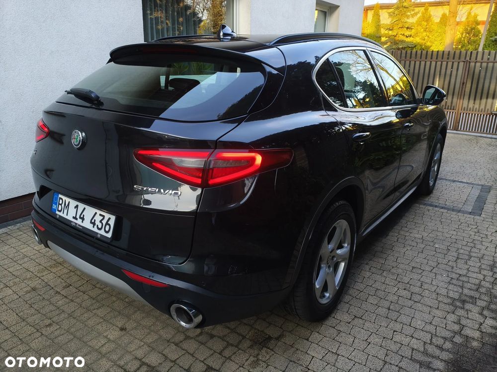 Alfa Romeo Stelvio 2.2 16V AT8 Q4 Super - 4
