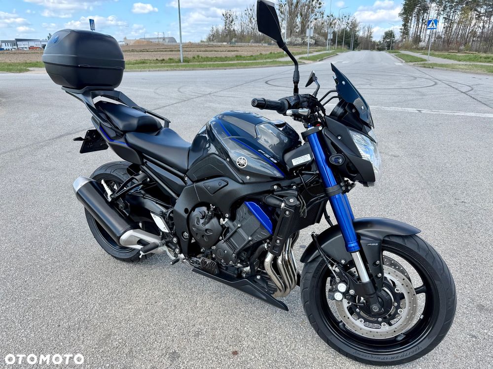 Yamaha FZ8 - 11