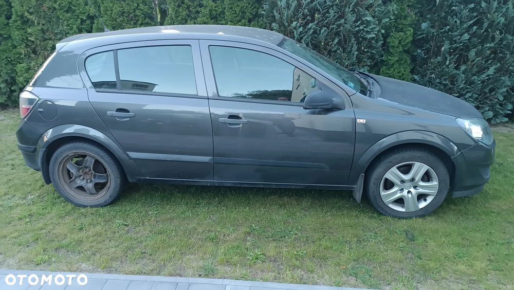 Opel Astra II 1.4 Start - 11