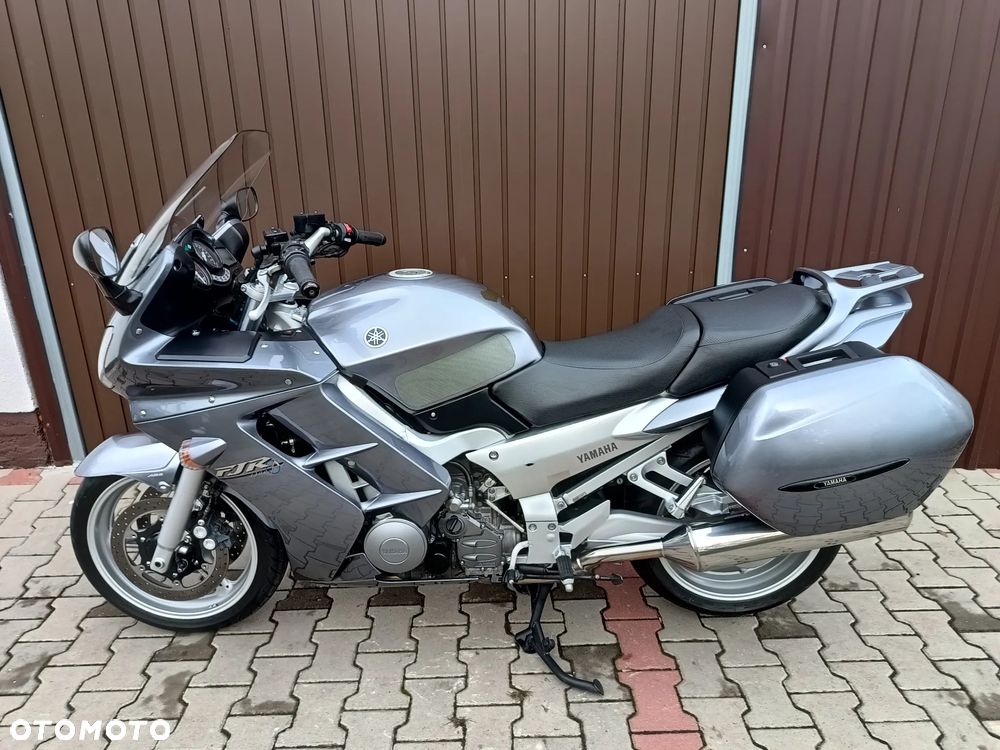 Yamaha FJR - 20