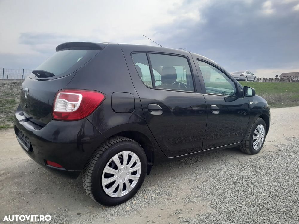 Dacia Sandero - 2