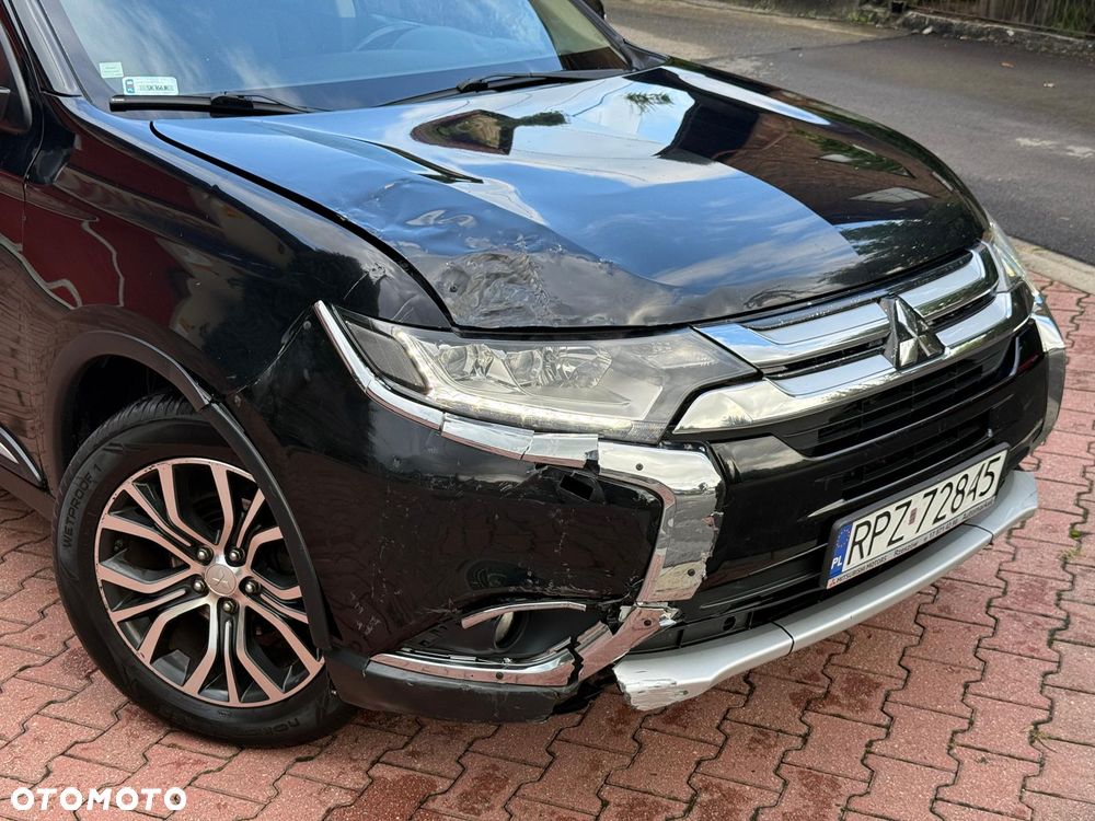 Mitsubishi Outlander 2.0 Intense + 4WD CVT - 21
