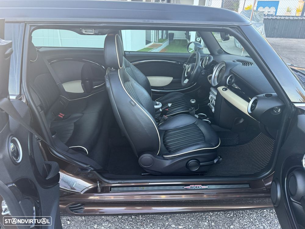 MINI Clubman Cooper S - 13
