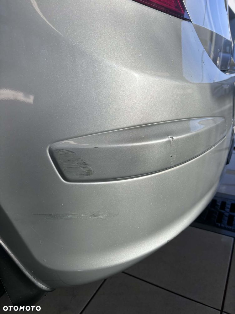 Hyundai i30 1.4 Classic + - 17