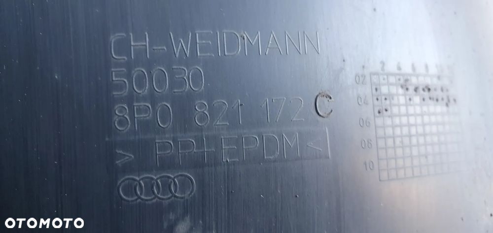 Nadkole prawy przód przednie prawe Audi A3 8P 8P0821172C - 6