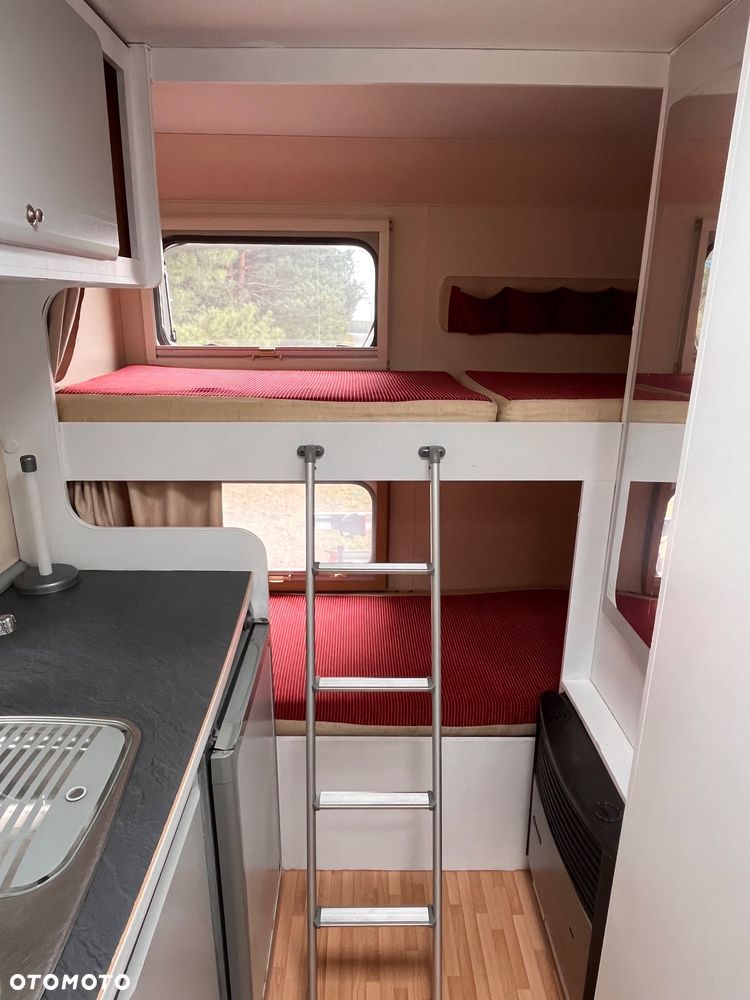 Ford Trigano Carioca 599 - 8