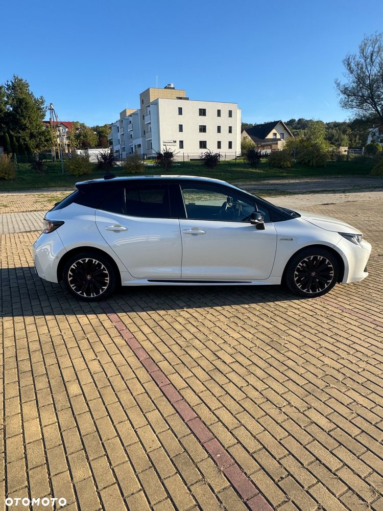 Toyota Corolla 2.0 Hybrid GR Sport - 6