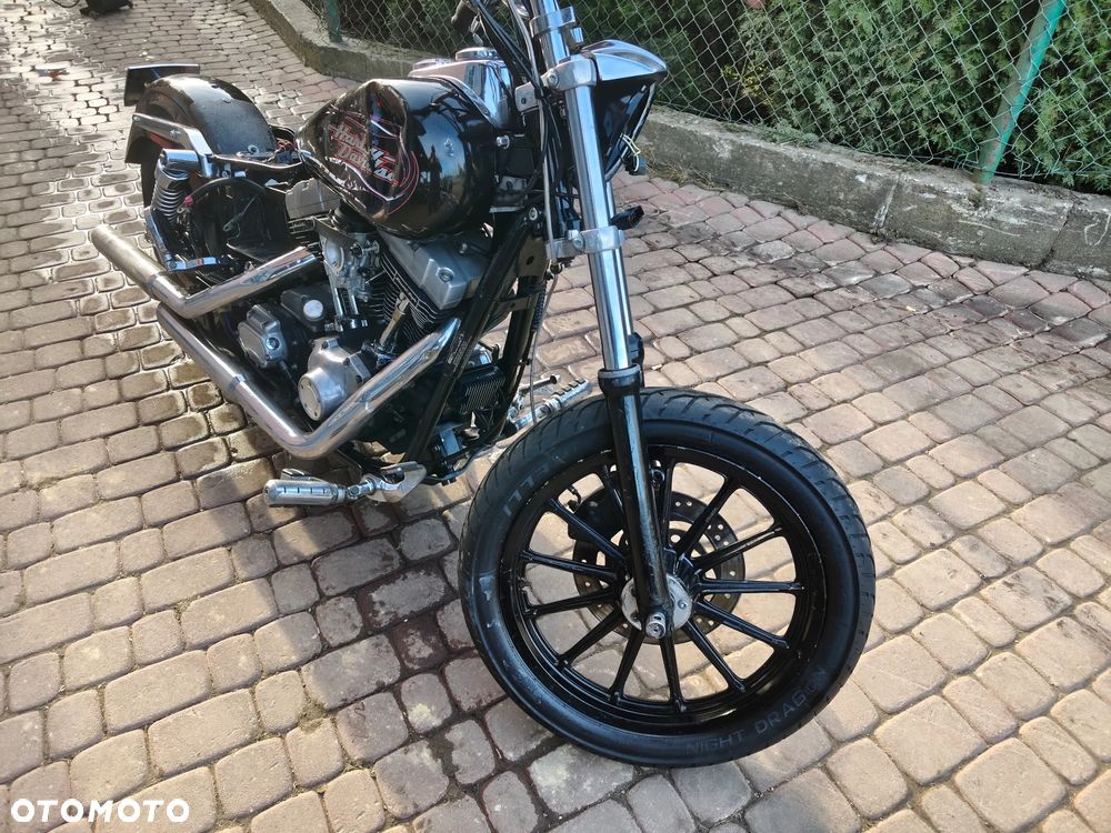 Harley-Davidson Dyna Super Glide - 3