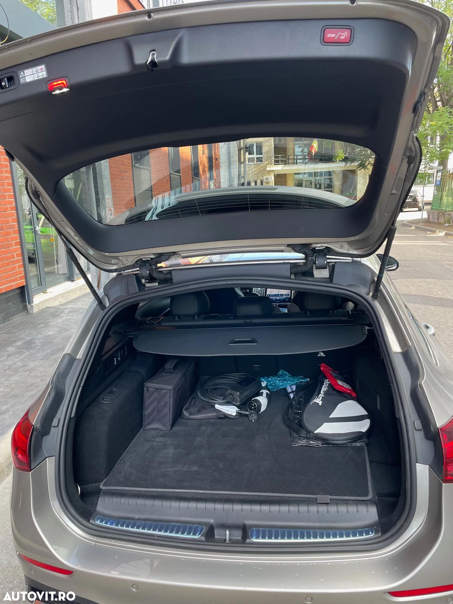 Mercedes-Benz C 300 e 9G-TRONIC AMG Line - 11