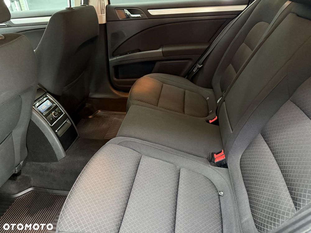 Skoda Superb 1.8 TSI Elegance DSG - 23