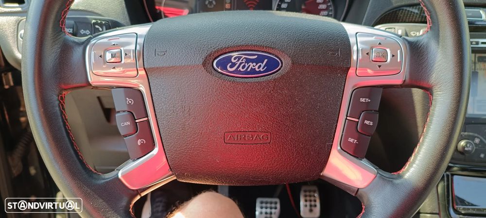 Ford S-Max 2.2 TDCi Titanium 7L - 15