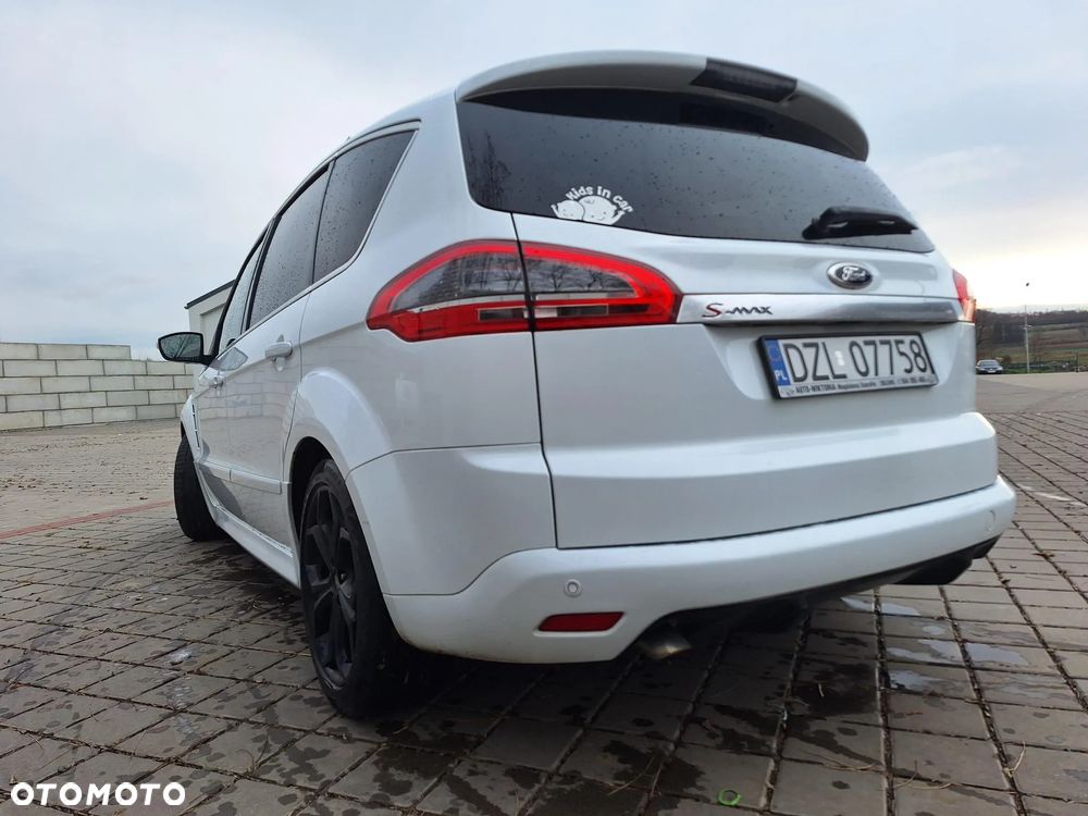 Ford S-Max 2.0 TDCi DPF Titanium - 12
