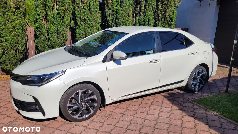 Toyota Corolla 1.6 Prestige EU6 - 2