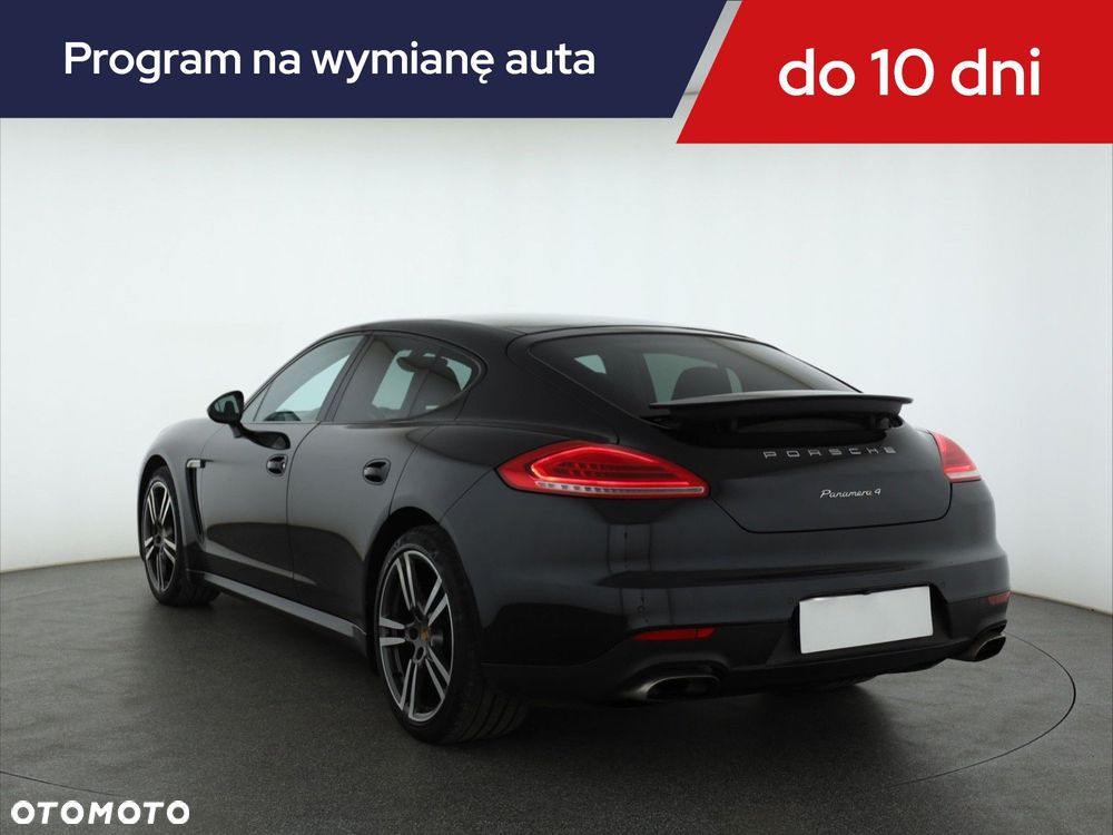 Porsche Panamera - 6