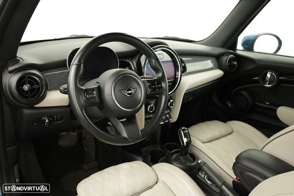 MINI Cabrio - 11