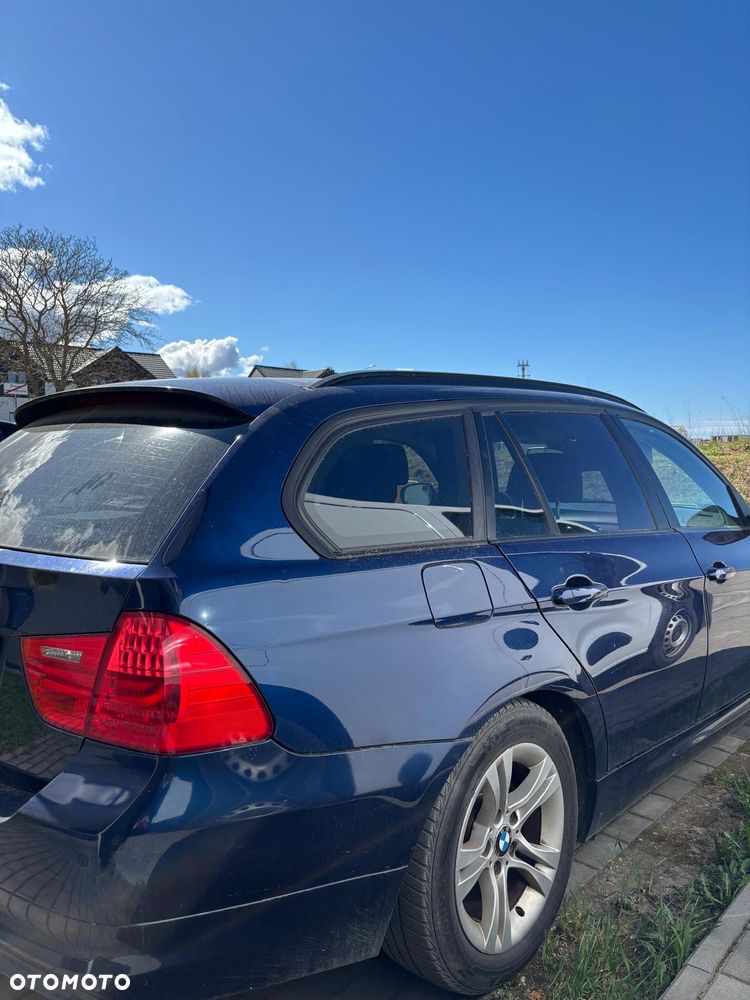 BMW Seria 3 318d - 6
