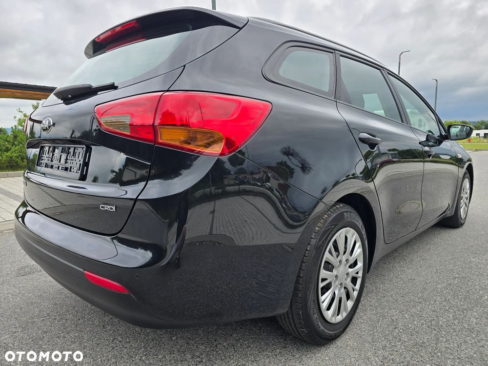 Kia Ceed 1.4 CRDi 90 Vision - 40