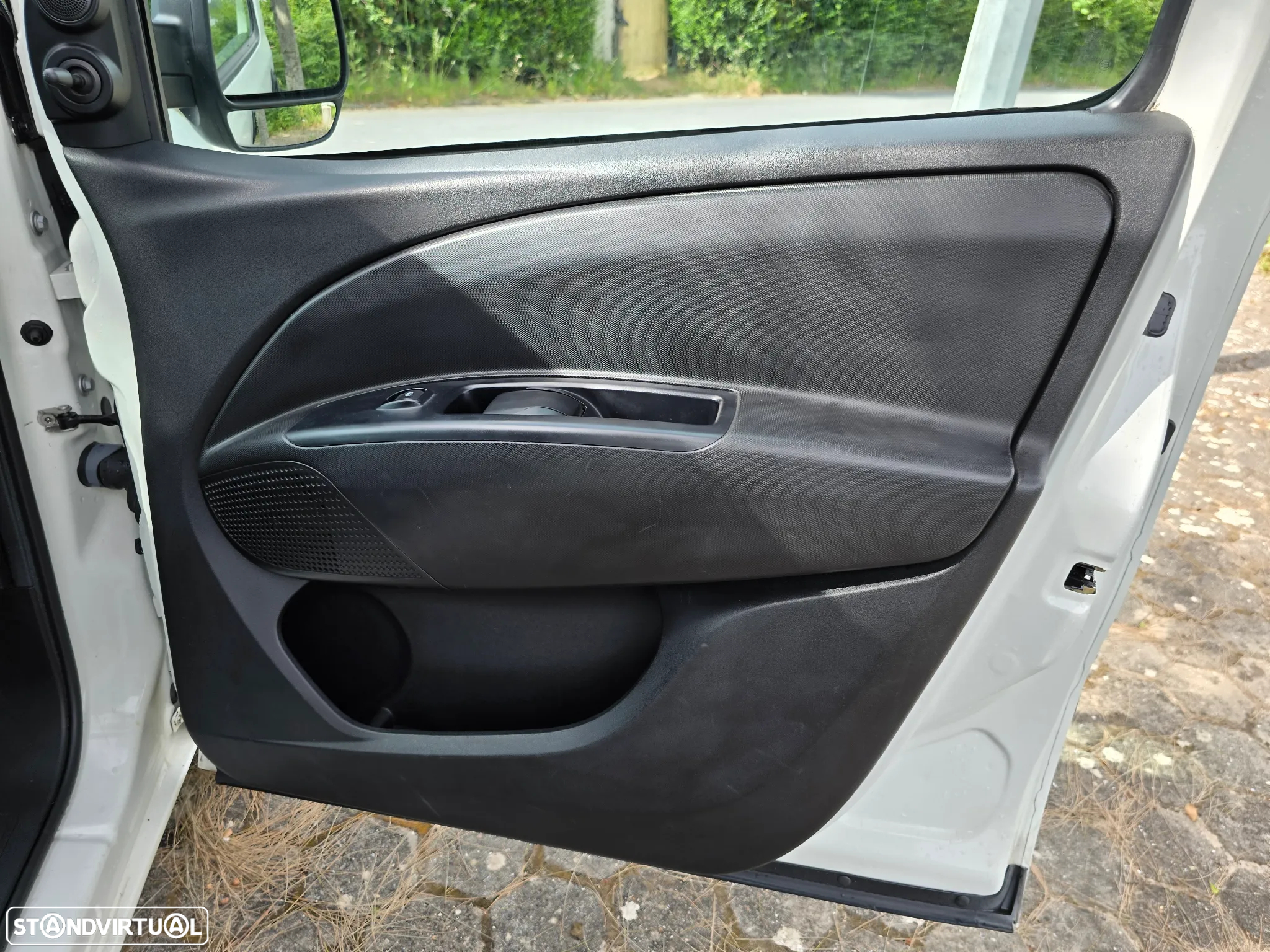 Opel Combo - 16