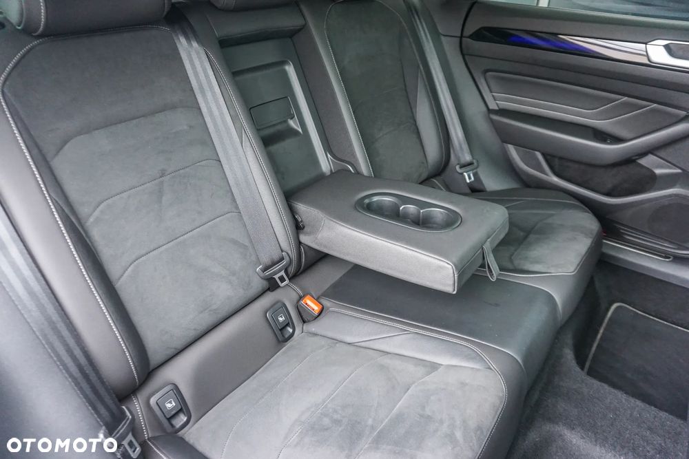Volkswagen Arteon 2.0 TSI R-Line DSG - 34