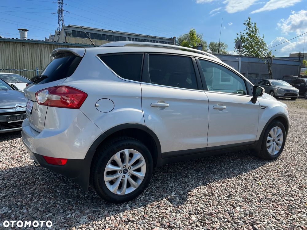 Ford Kuga - 4