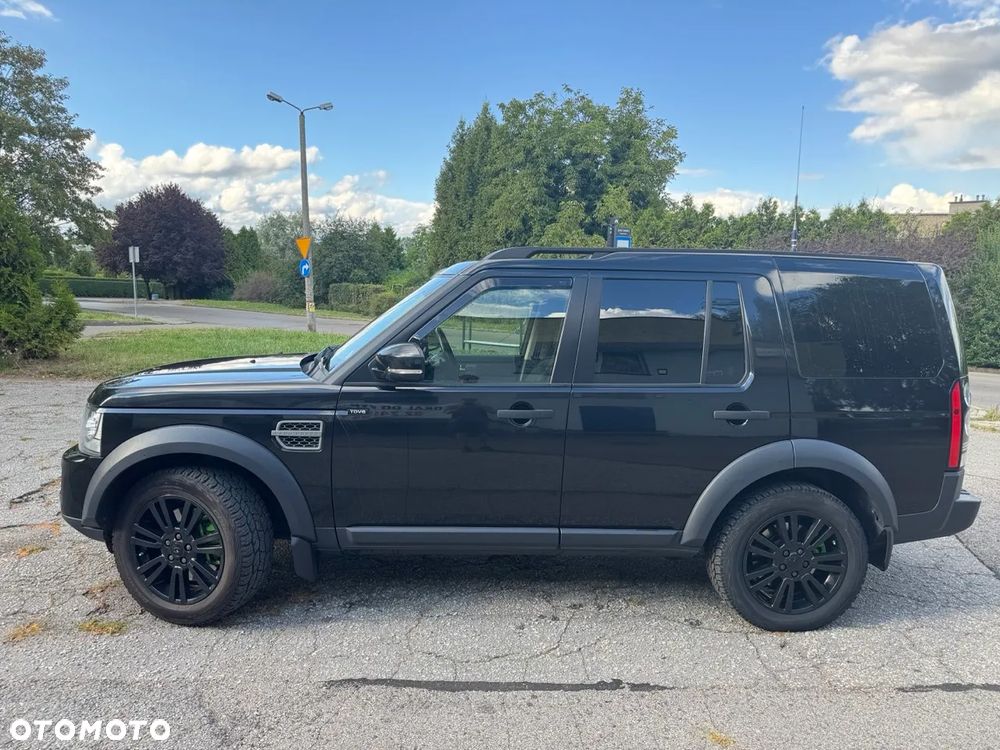 Land Rover Discovery 2015 photo 2