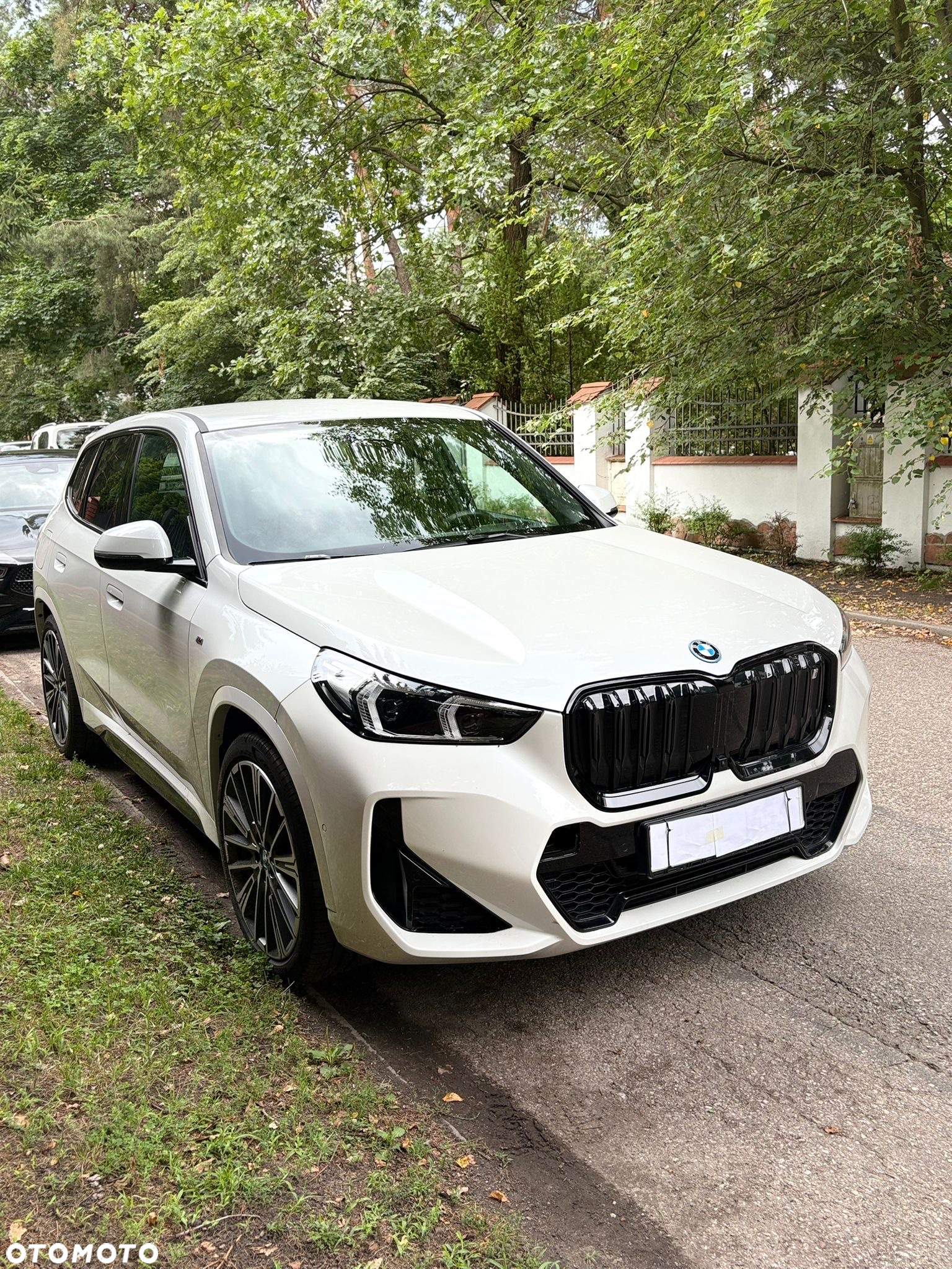 BMW iX1 - 4