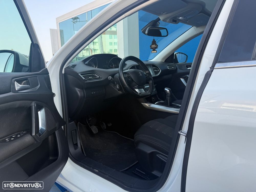 Peugeot 308 PureTech 110 Stop & Start Allure - 6