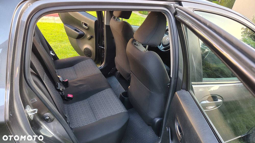 Toyota Yaris - 6