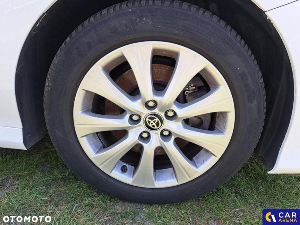 Toyota Camry - 15