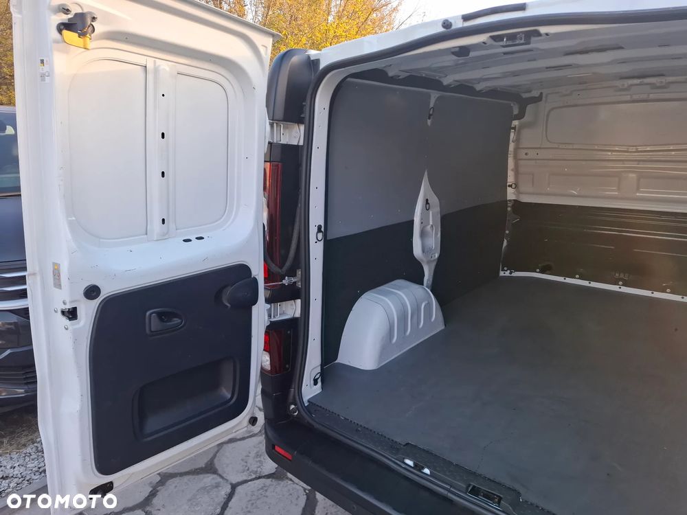 Renault Trafic Klima 3osobowy 115KM POJEDYNCZE TURBO - 20