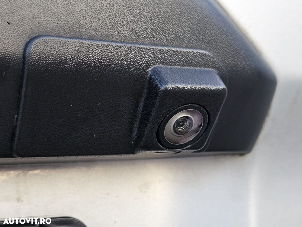 Ford Transit Custom Kombi 320 2.0 EcoBlue 150 CP L2H1 Trend - 14