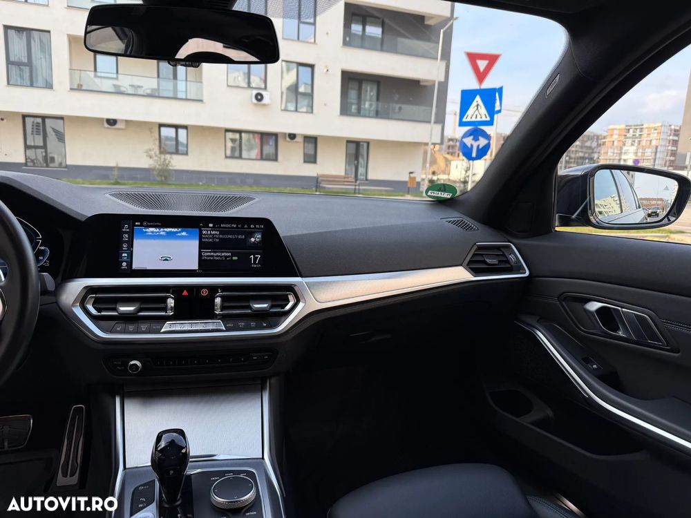 BMW Seria 3 330e AT PHEV - 12