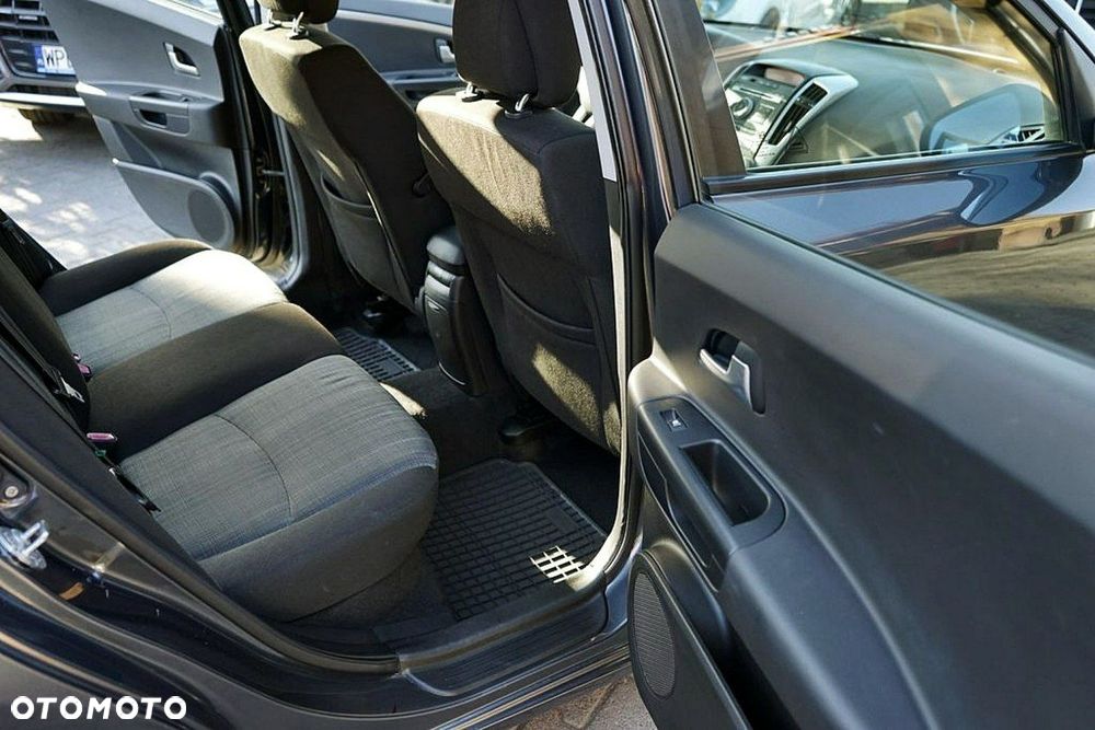 Kia Ceed 1.6 CRDi 90 ISG Spirit - 19