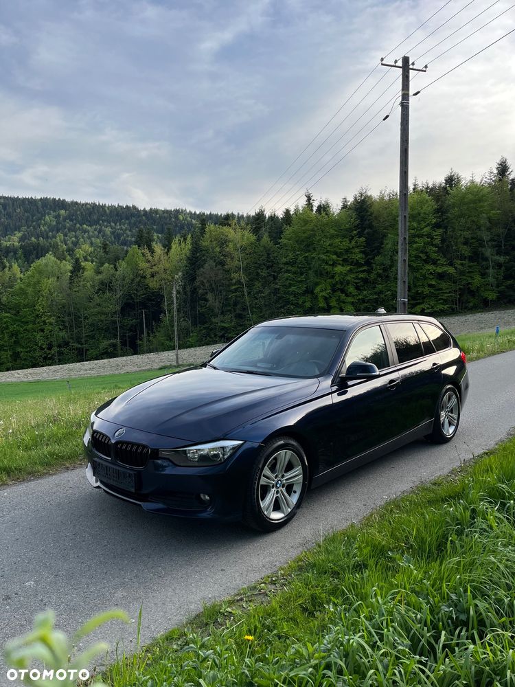 BMW Seria 3 320d Efficient Dynamics Edition - 22