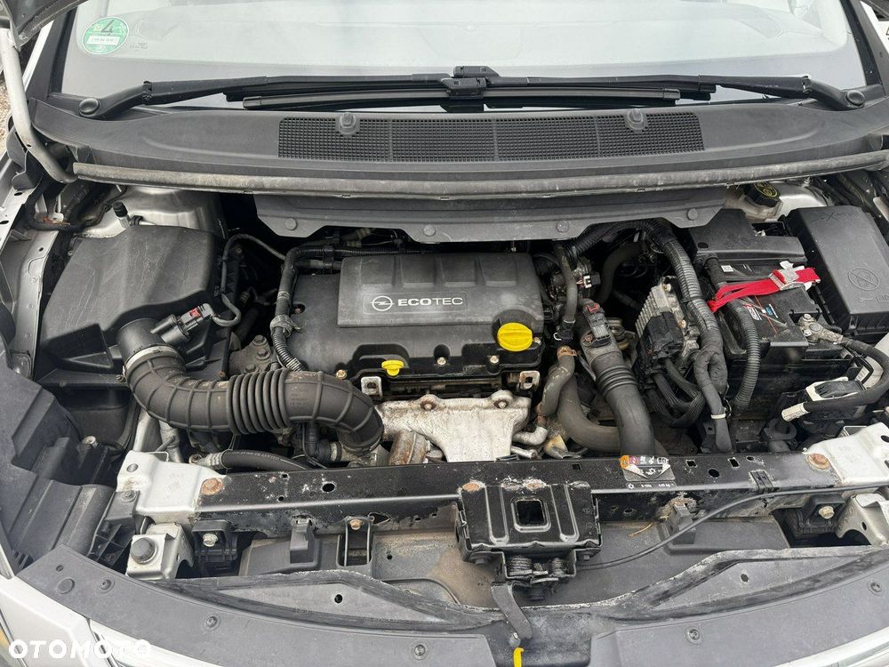 Opel Zafira 1.4 T Cosmo - 35