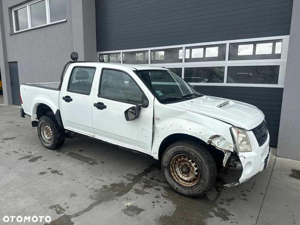 Isuzu D-Max - 5